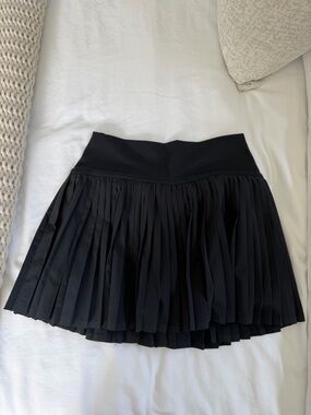 Aerie Offline Black Pleated Skort